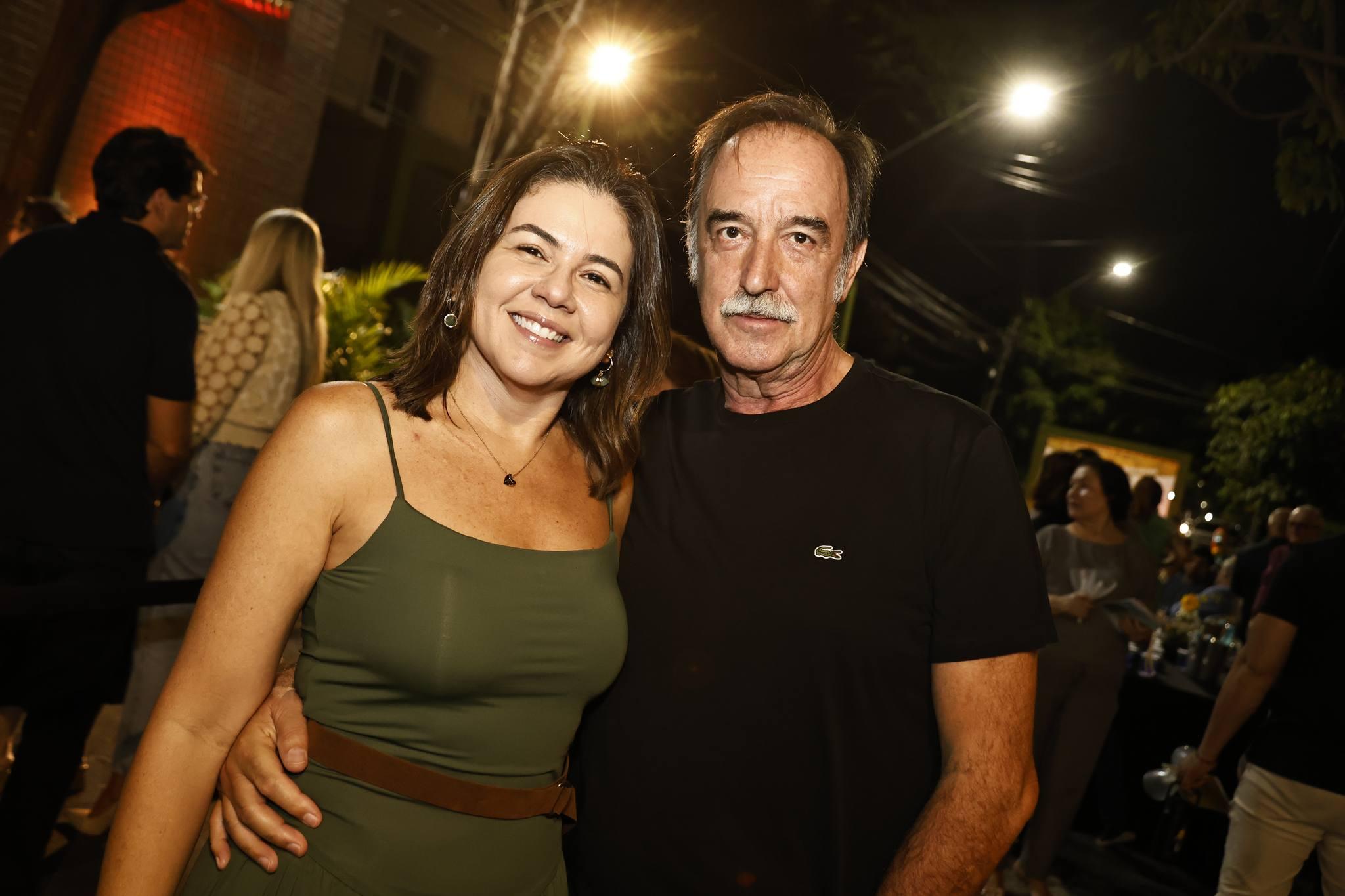 Sheila e Armando Abreu